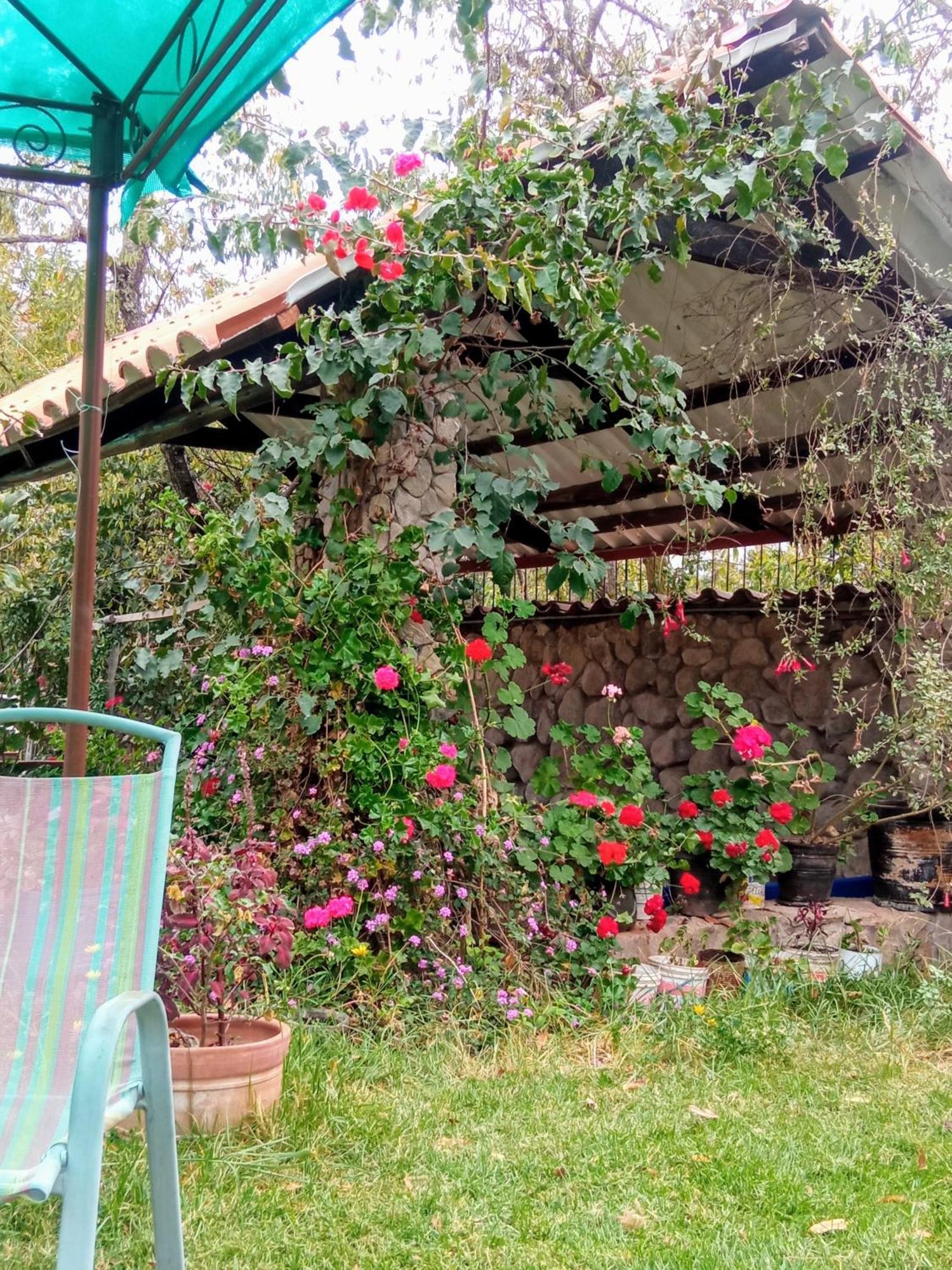 Casa De Mama Valle - Урубамба Екстериор снимка