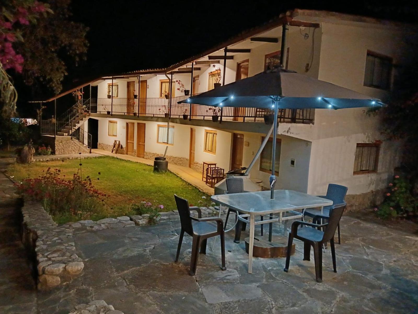 Casa De Mama Valle - Урубамба Екстериор снимка