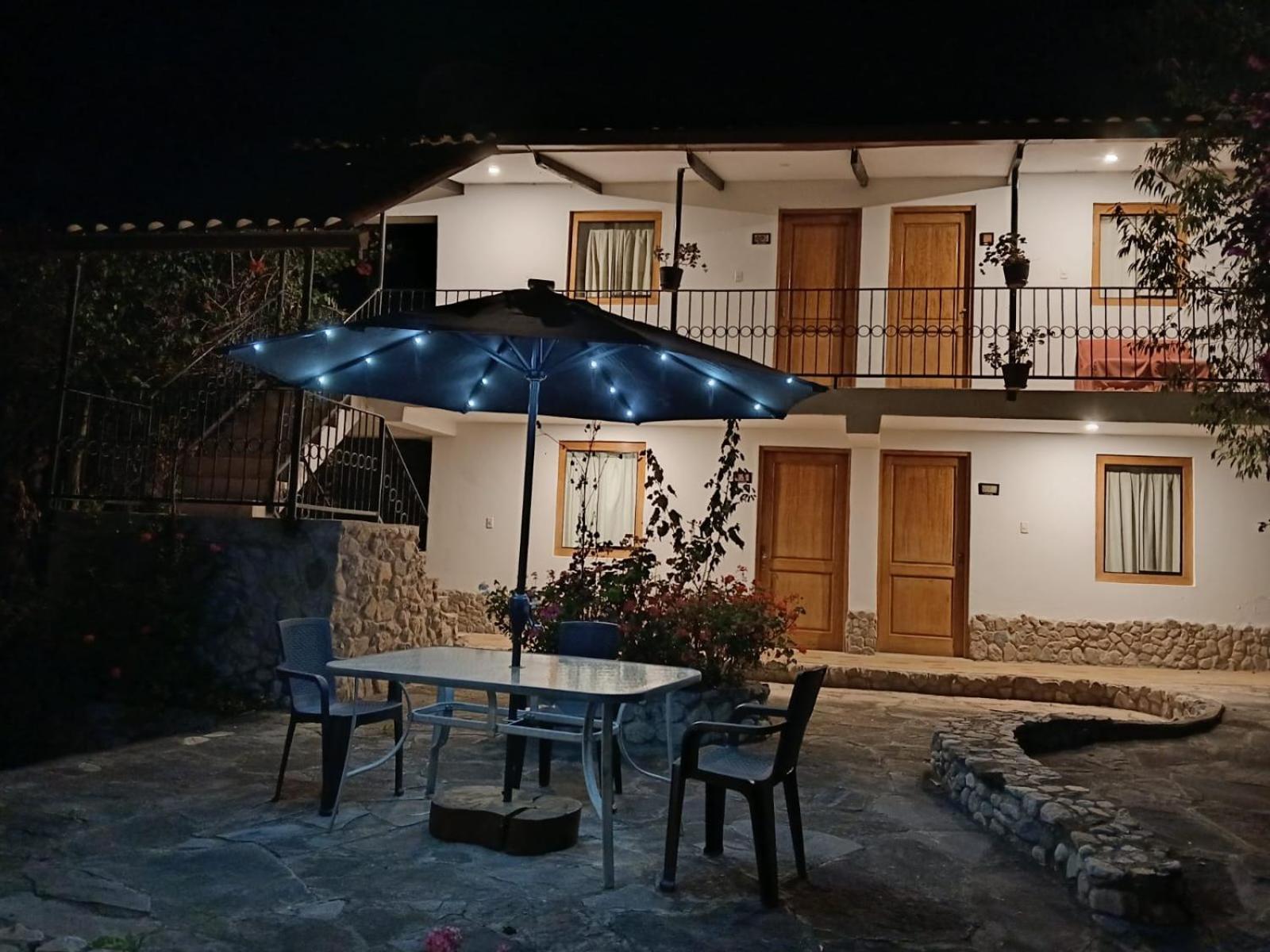 Casa De Mama Valle - Урубамба Екстериор снимка